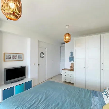 شقة Dolce Blue Boho, Premium With Seaview