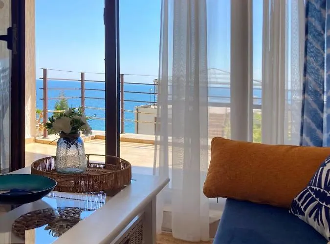 Dolce Blue Boho, Premium With Seaview Apartmán